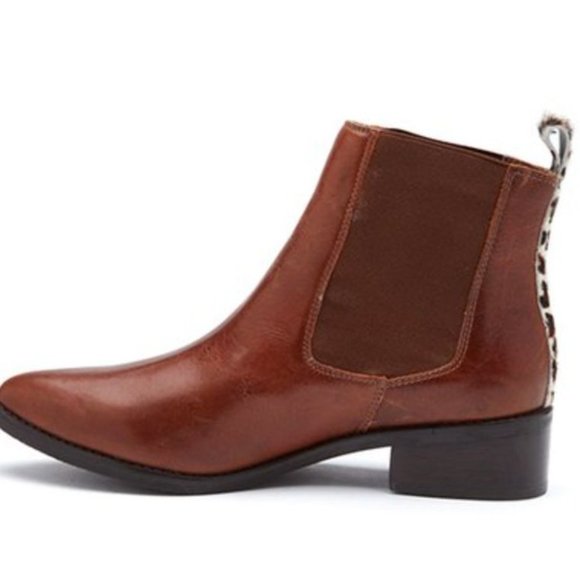 Matisse Moscow Ankle Bootie Pull On 100% Leather Cow‎ Hair Saddle Brown 9M $195 - Picture 1 of 11